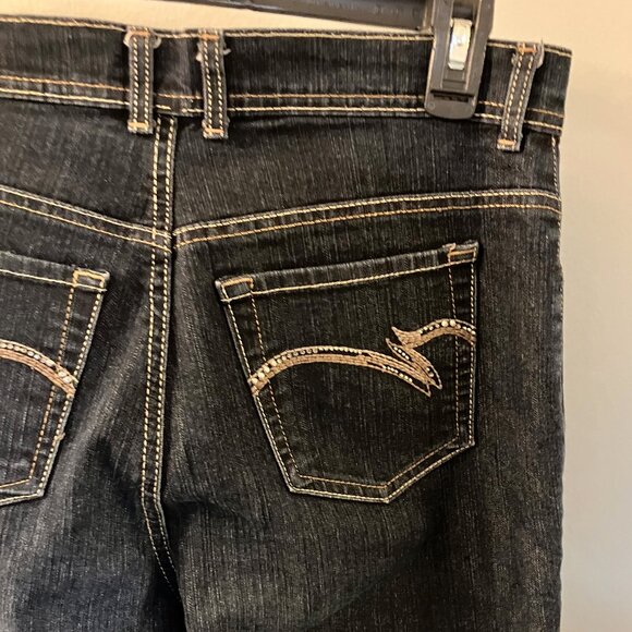 Gloria Vanderbilt jeans size 10 medium, Mid-rise, Medium Wash, Straight leg - Picture 5 of 6